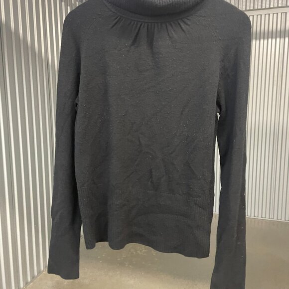 Black Turtleneck Sweater Size XL - Picture 3 of 4